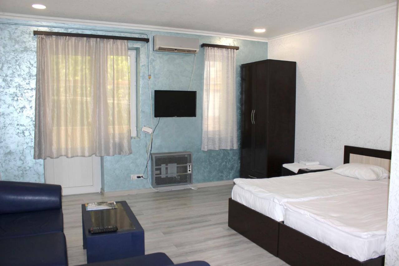 Apartment On Aygestan 11